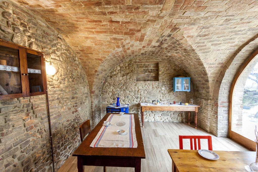 Agriturismo Bio-Melampo Villa Ancarano  Eksteriør billede